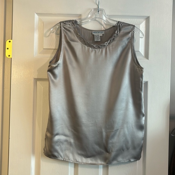 100% Silk Pearl Gray Sleeveless Top / Cami - Picture 4 of 9